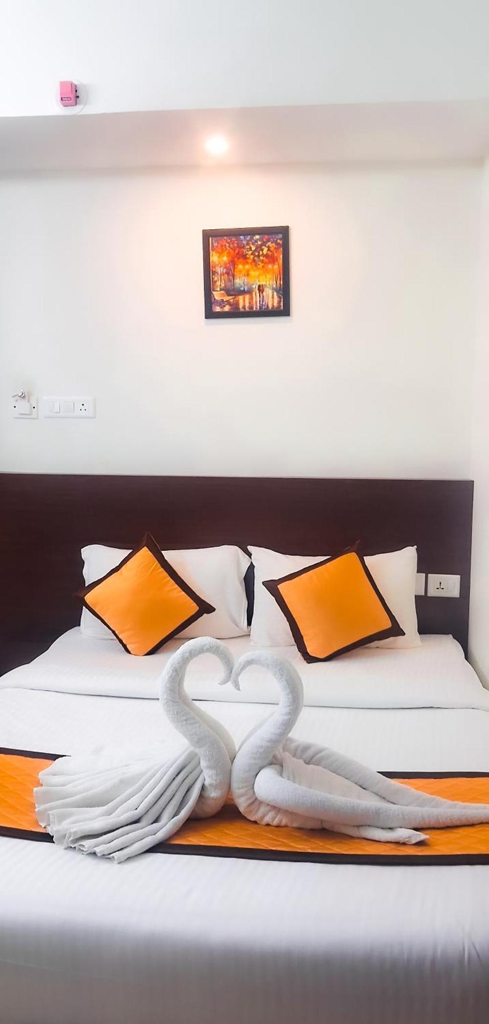 Blueway Residency Downtown Hotel Thiruvananthapuram Exterior photo